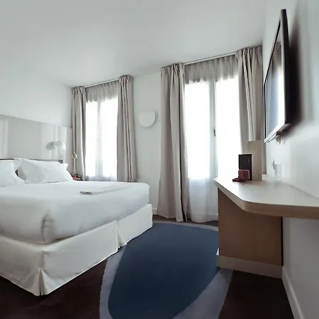 Hotel Le Marcel Gare De L'est 4*