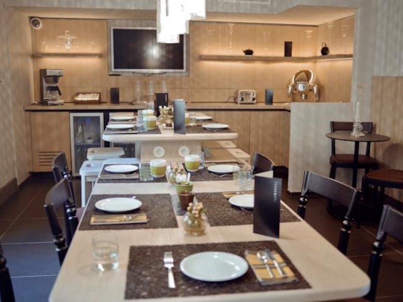 Le Marcel Gare De L'est